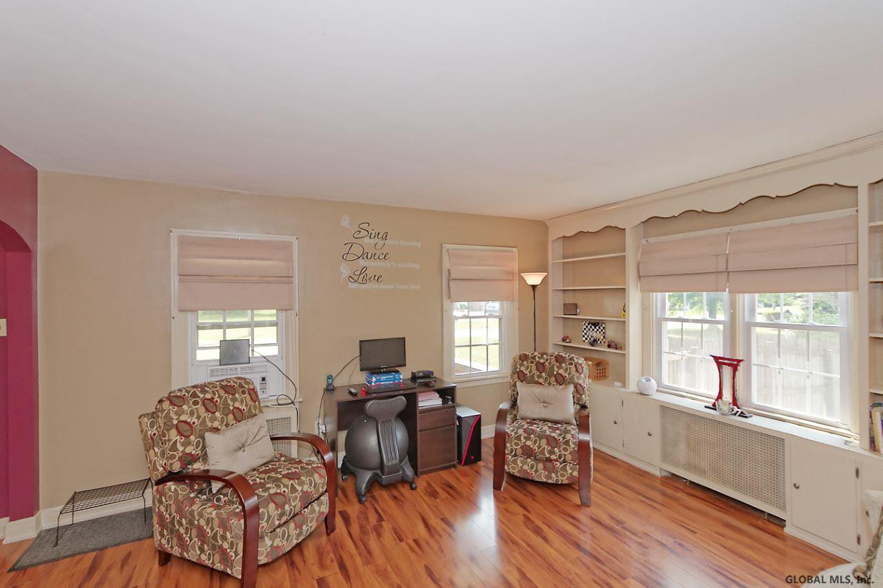4 Gleason Road Glenville, NY 12302 - Photo 8 of 47 Photo 8