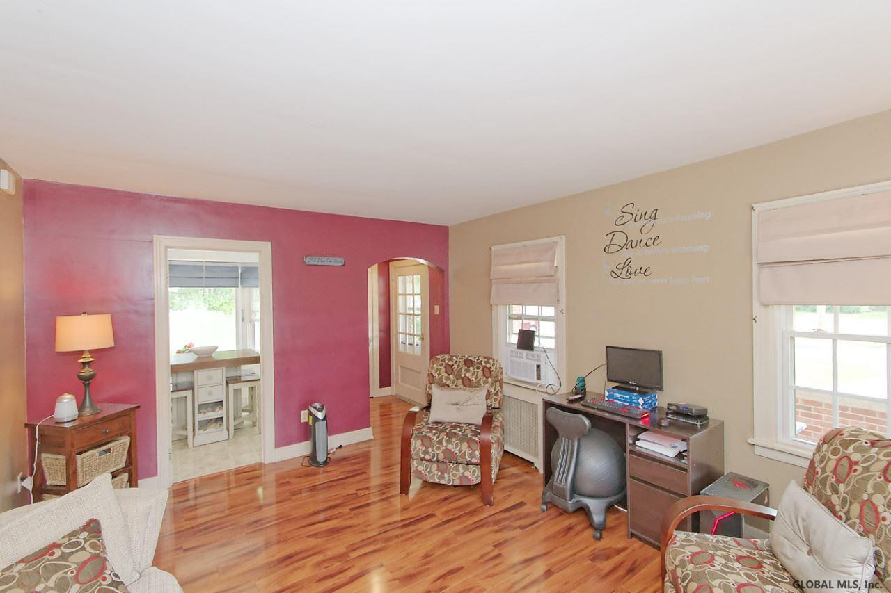 4 Gleason Road Glenville, NY 12302 - Photo 9 of 47 Photo 9
