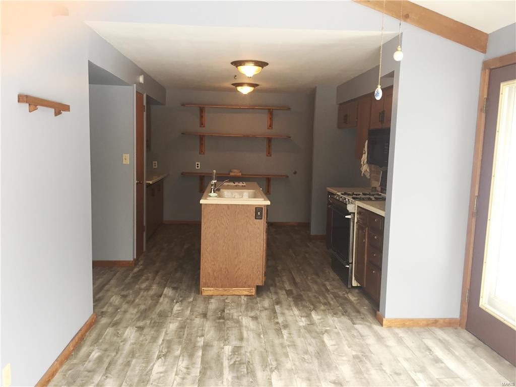 310 Pleasant Ridge Road Fairview Heights, IL 62208 - Photo 7 of 34 Gallery Image 7