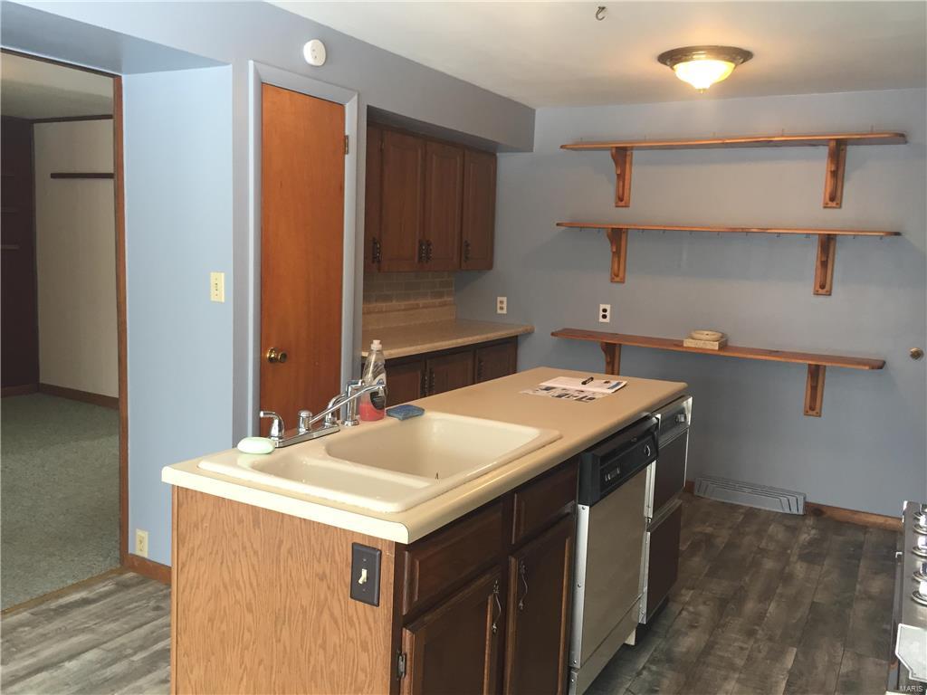 310 Pleasant Ridge Road Fairview Heights, IL 62208 - Photo 8 of 34 Gallery Image 8