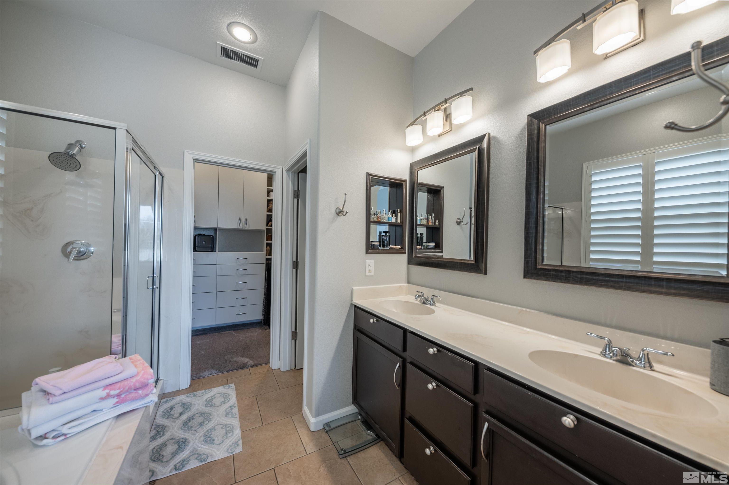 10735 Grayslake Drive Reno, NV 89521 - Photo 17 of 37 Photo 17