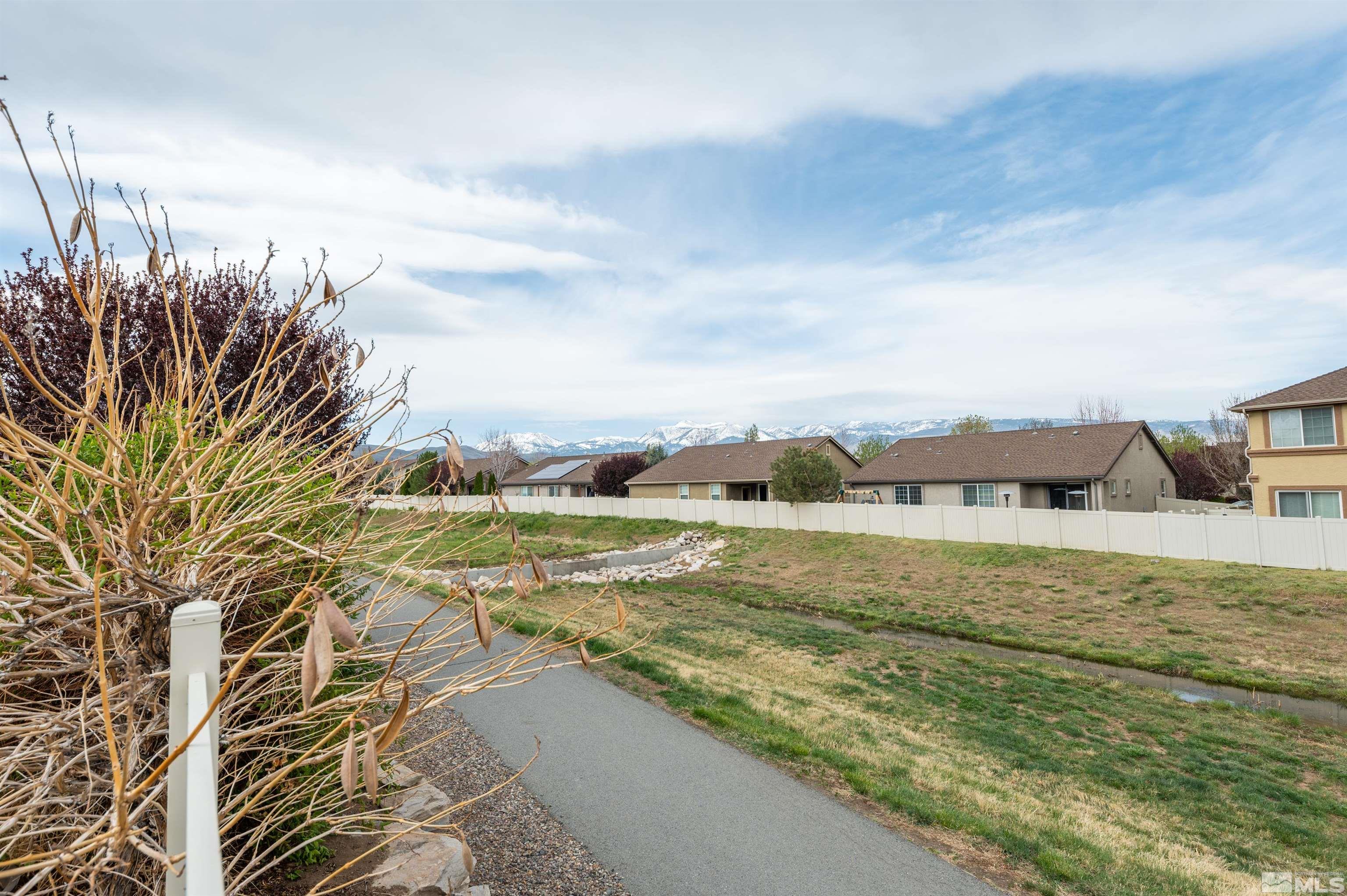 10735 Grayslake Drive Reno, NV 89521 - Photo 25 of 37 Photo 25