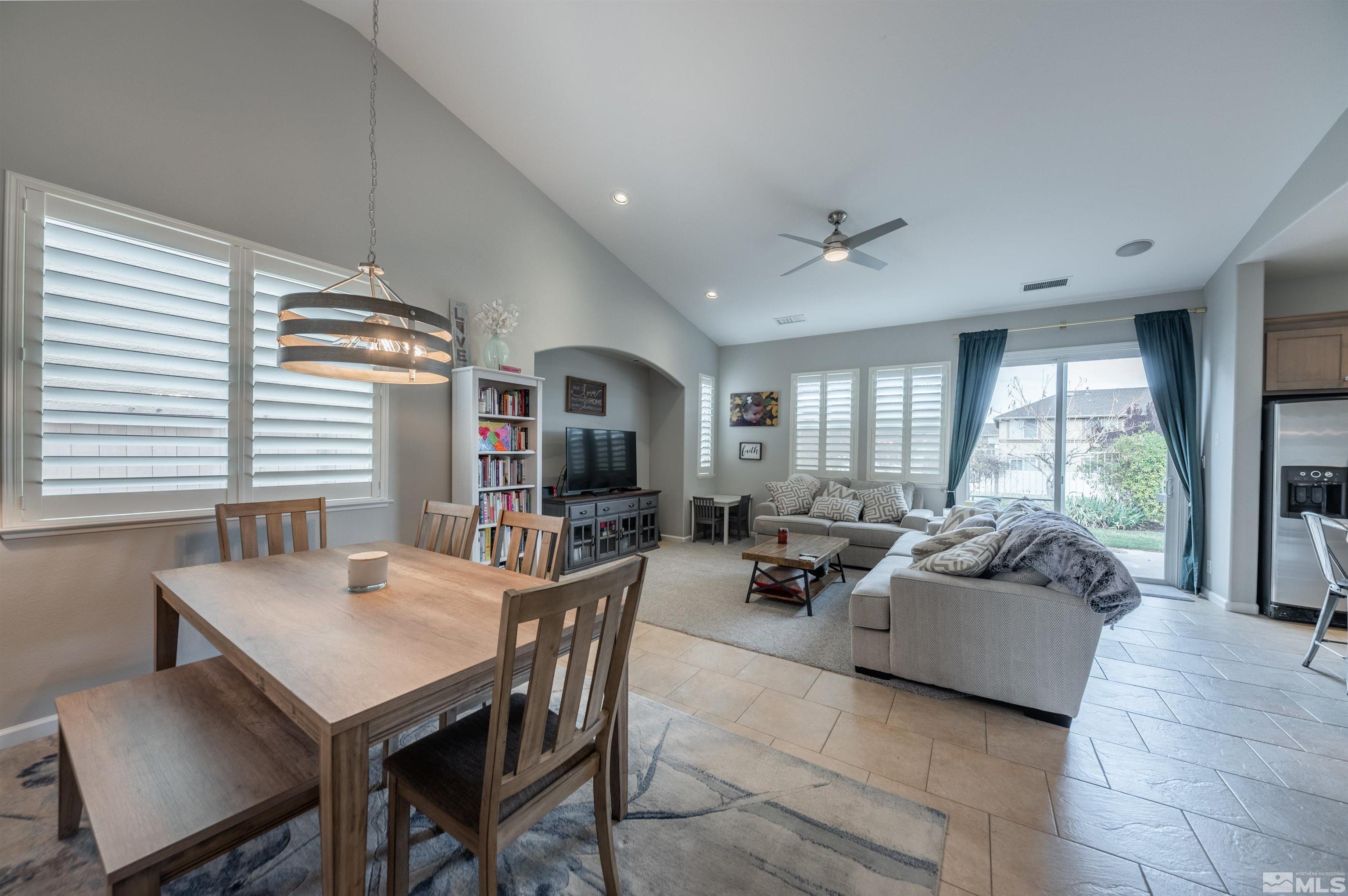 10735 Grayslake Drive Reno, NV 89521 - Photo 7 of 37 Photo 7