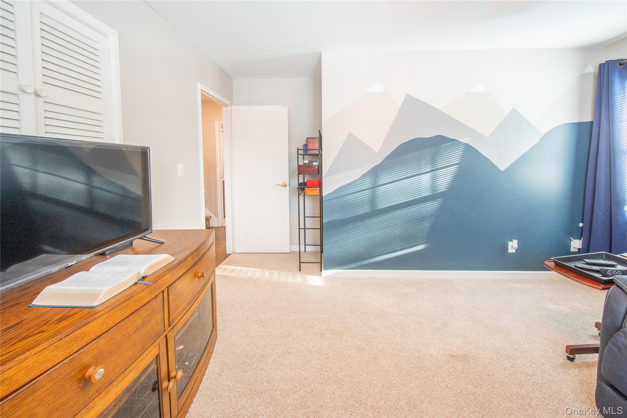 41 Foxhill Road Valhalla, NY 10595 - Photo 19 of 41