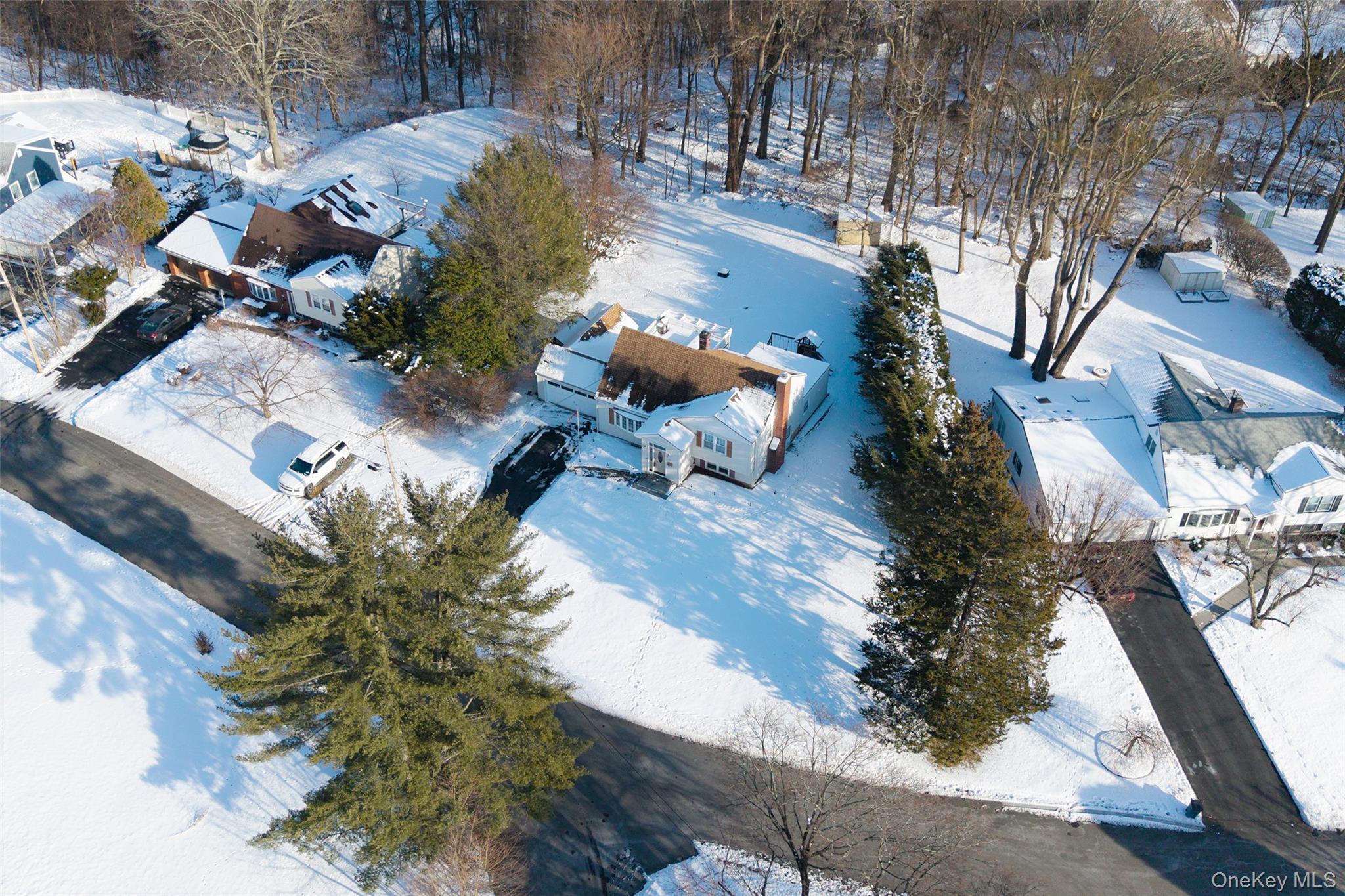 41 Foxhill Road Valhalla, NY 10595 - Photo 34 of 41