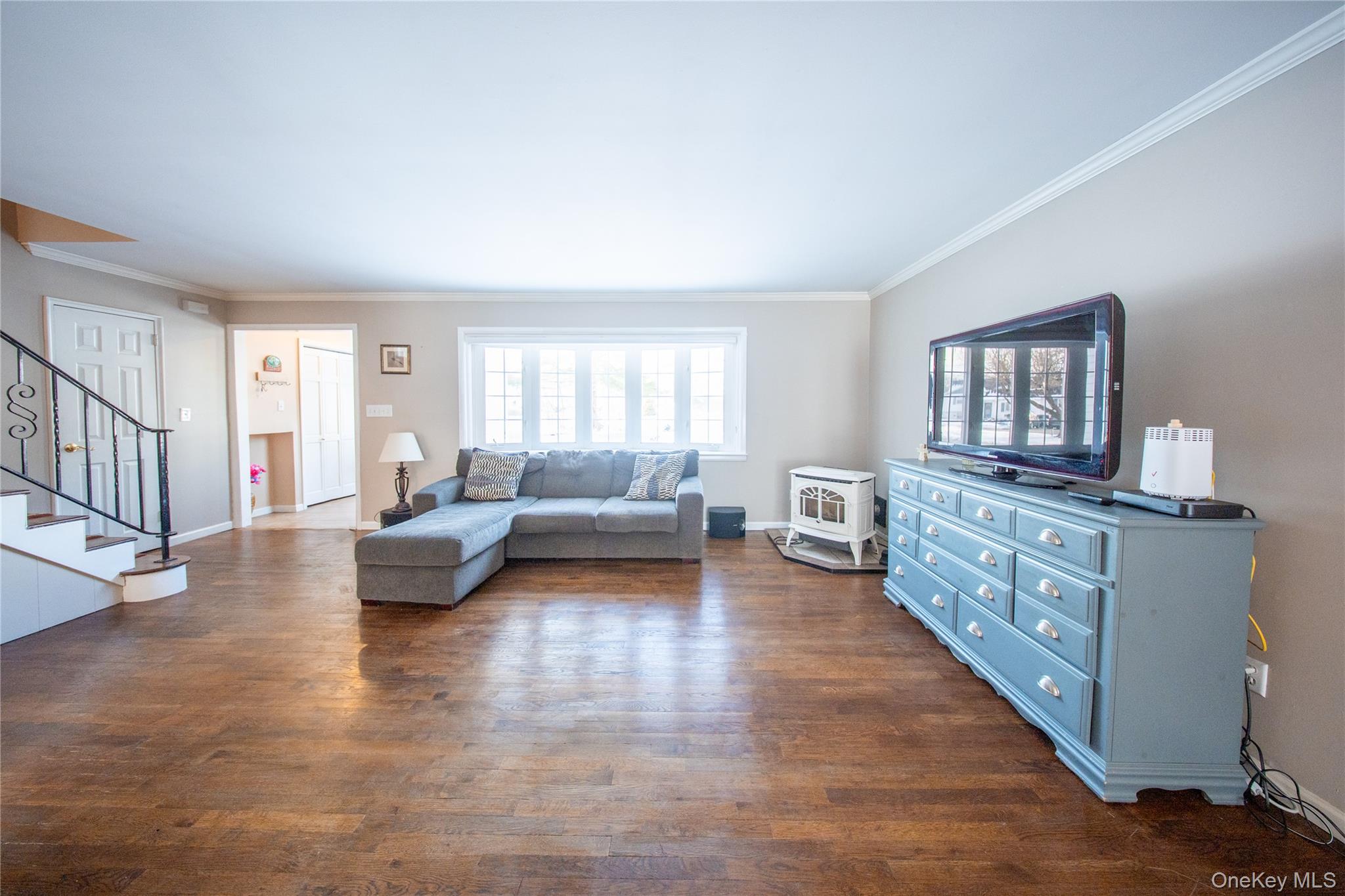 41 Foxhill Road Valhalla, NY 10595 - Photo 5 of 41