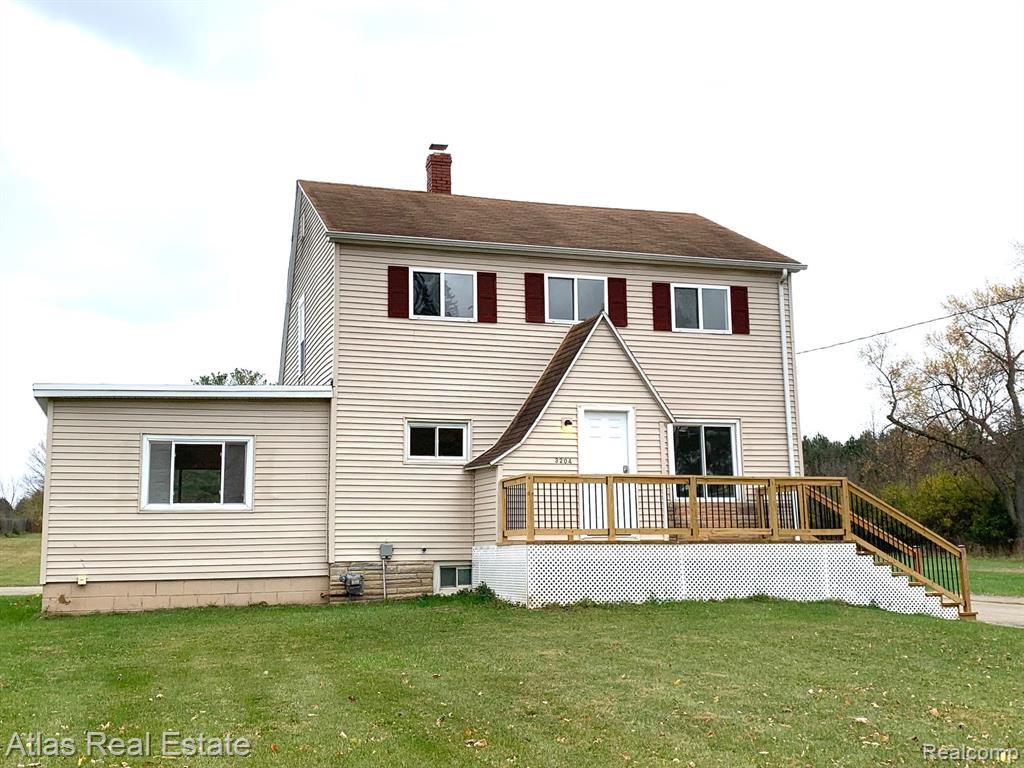 3204 North Linden Road Flint, MI 48504 - Photo 4 of 28