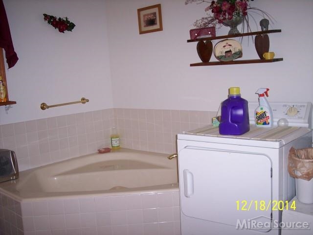 5814 Falkenbury Road North Branch, MI 48461 - Photo 17 of 32