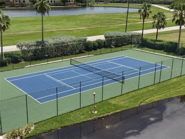 a view of a tennis court