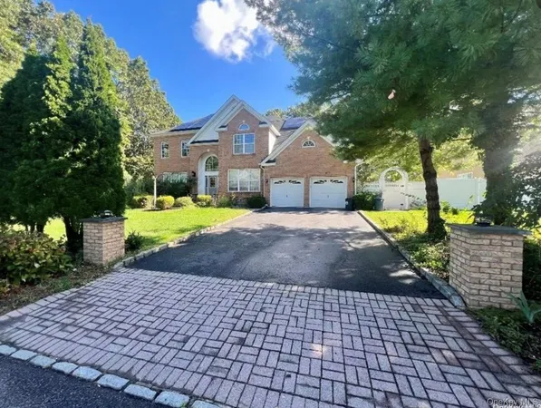 $999,000 | 39 Independence Way, Miller Place, NY 11764