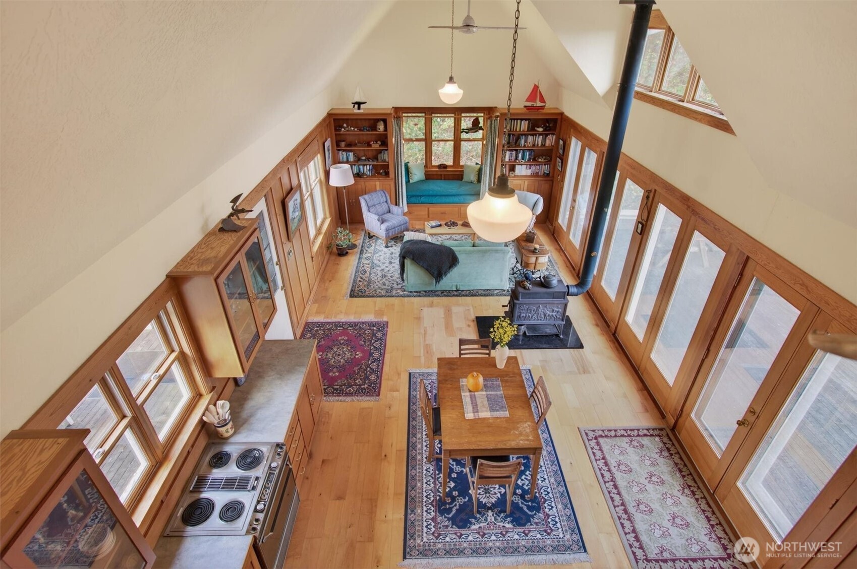 357 East Birnie Slough Road Cathlamet, WA 98612 - Photo 28 of 37