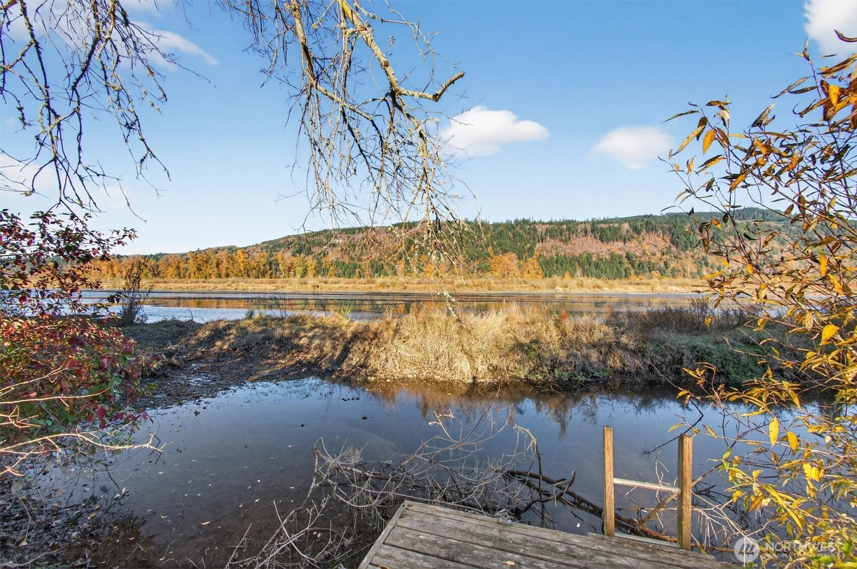 357 East Birnie Slough Road Cathlamet, WA 98612 - Photo 30 of 37