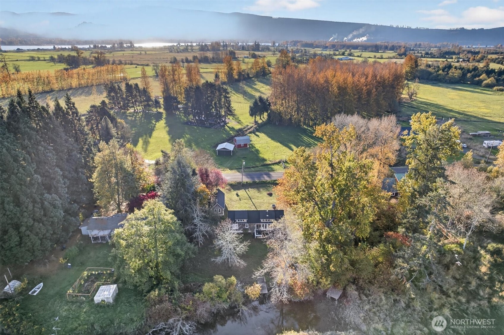 357 East Birnie Slough Road Cathlamet, WA 98612 - Photo 36 of 37