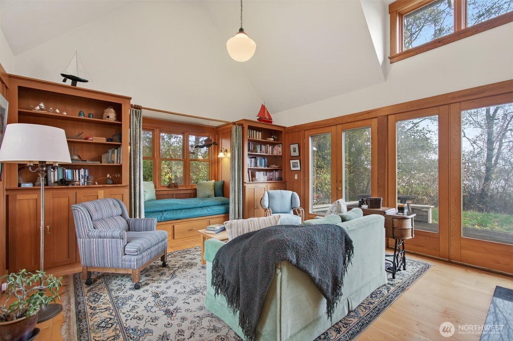 357 East Birnie Slough Road Cathlamet, WA 98612 - Photo 10 of 37