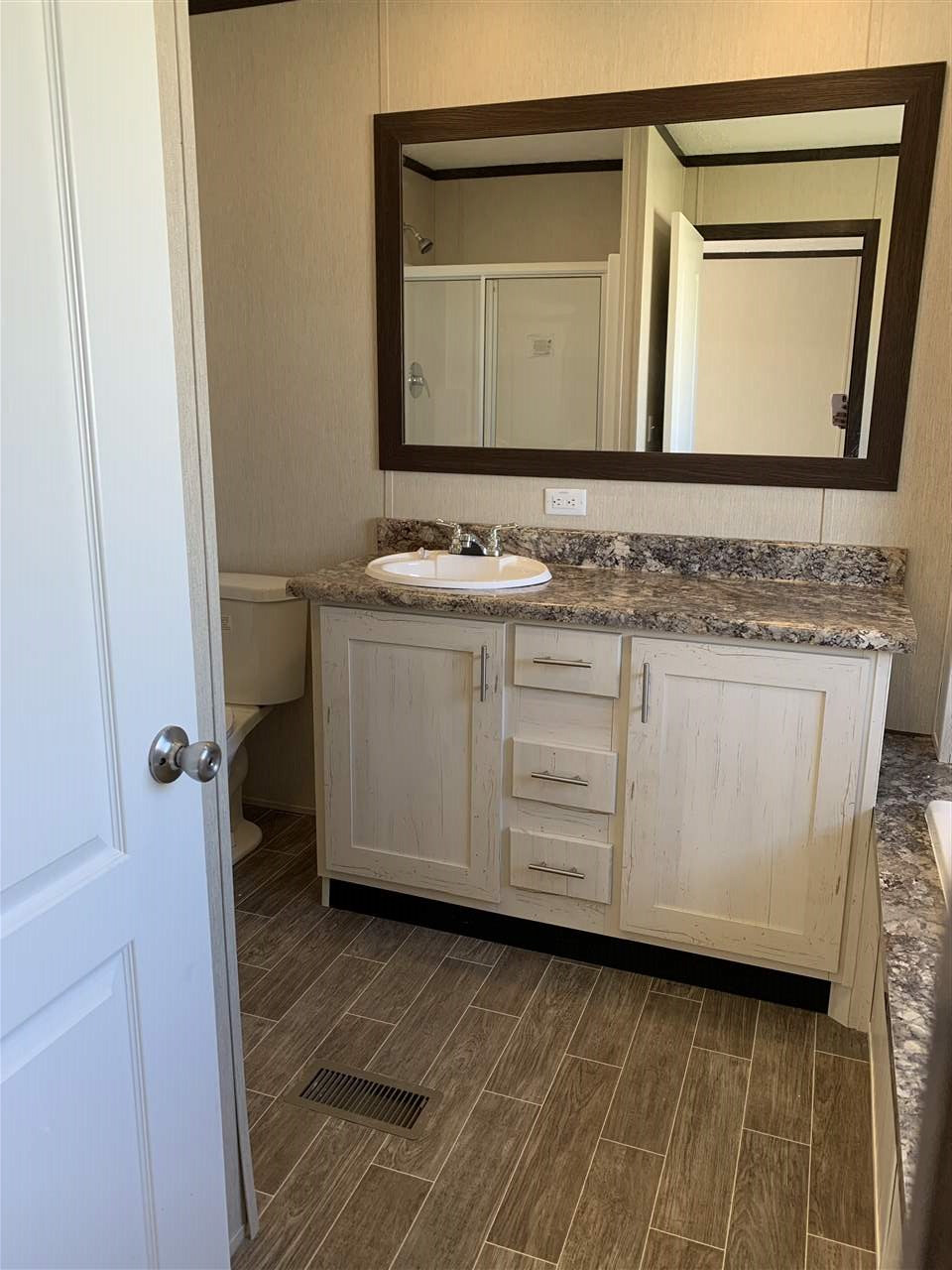 124 Whisper Ridge Avenue Canton, MS 39046 - Photo 2 of 3 Photo 2