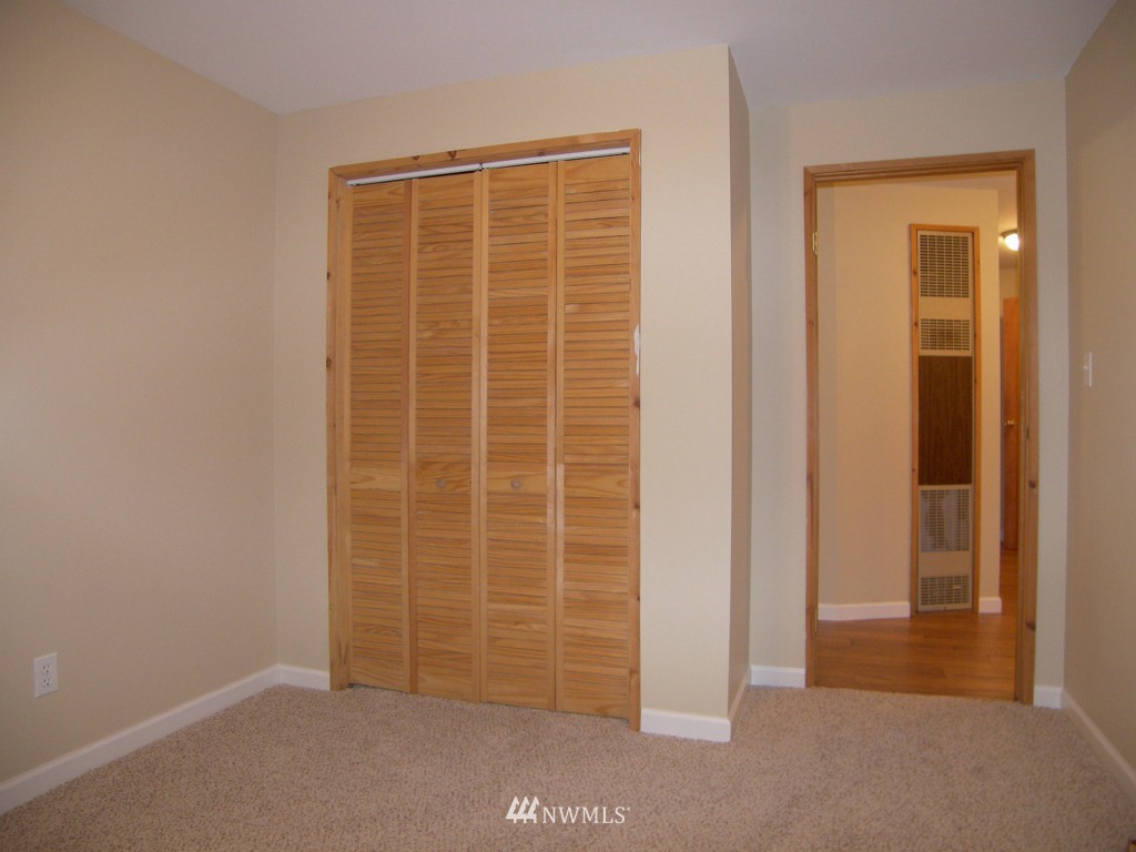 7724 Silver Lake Road Maple Falls, WA 98266 - Photo 14 of 19