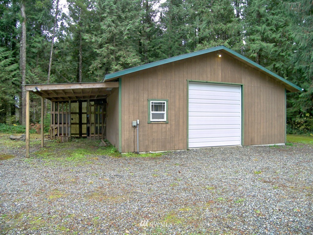 7724 Silver Lake Road Maple Falls, WA 98266 - Photo 4 of 19