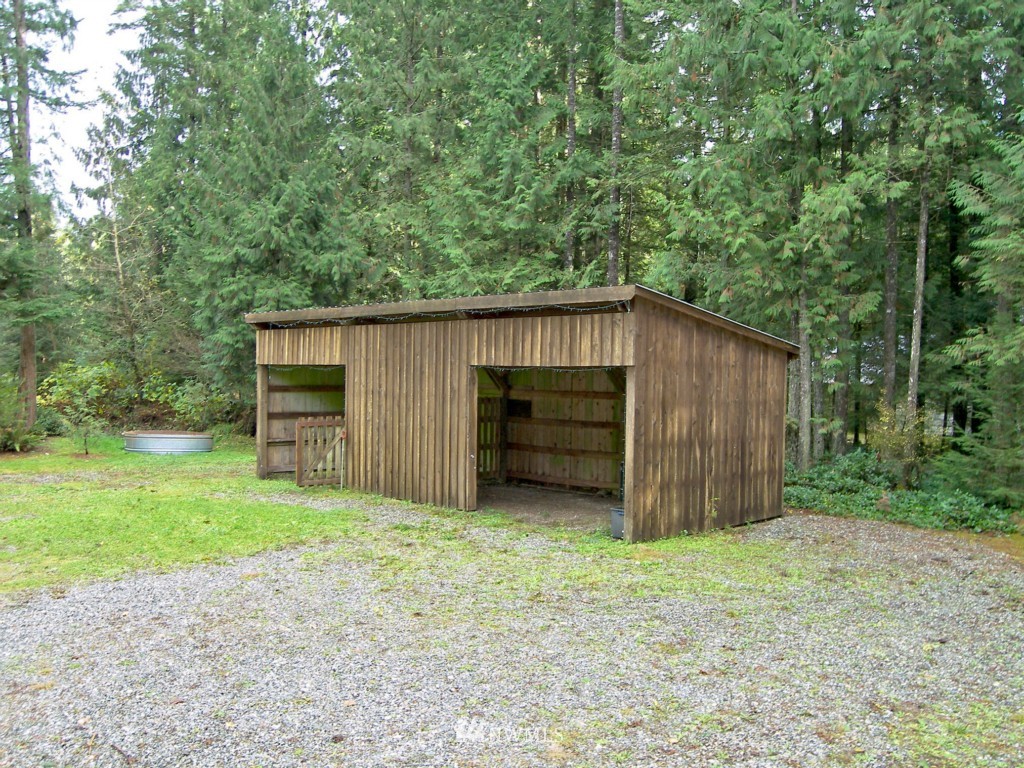 7724 Silver Lake Road Maple Falls, WA 98266 - Photo 5 of 19