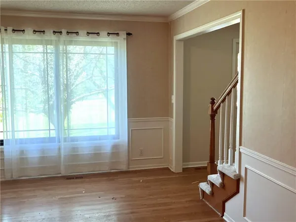 $565,000 | 209 East 176th Street, Belton, MO 64012