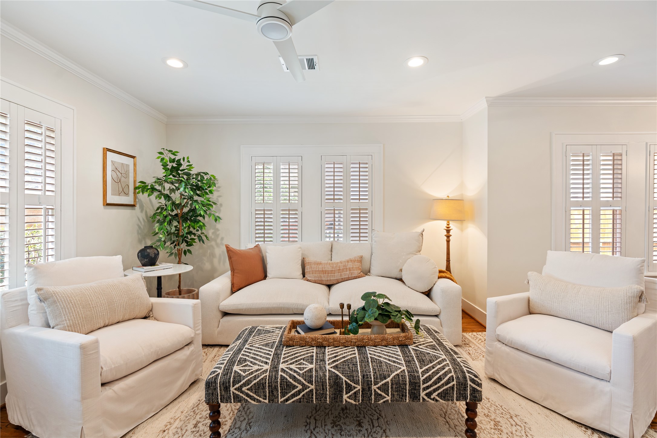 1111 Le Green Street Houston, TX 77009 - Photo 11 of 37