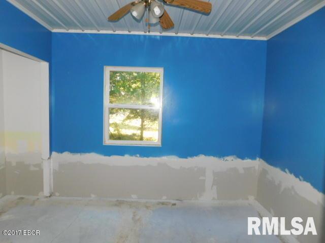 2110 State Pond Road Jonesboro, IL 62952 - Photo 8 of 17 Gallery Image 8