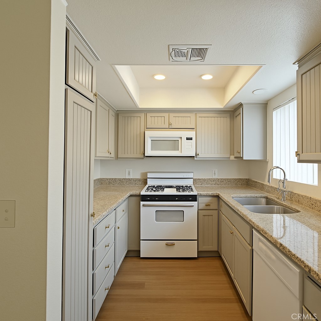8210 Rancheria Drive, Unit 8 Rancho Cucamonga, CA 91730 - Photo 17 of 29