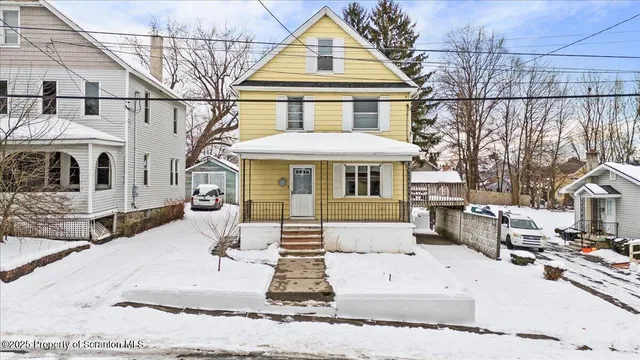 $139,000 | 625 East Grant Street, Olyphant, PA 18447