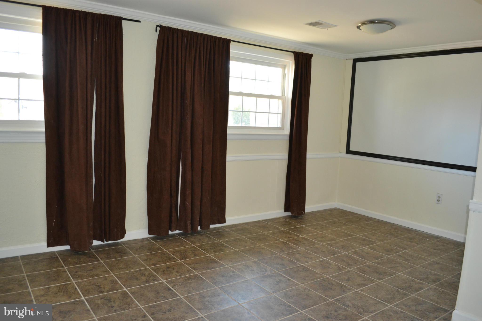 8018 Frye Road Alexandria, VA 22309 - Photo 20 of 26 Family Room/Home theater