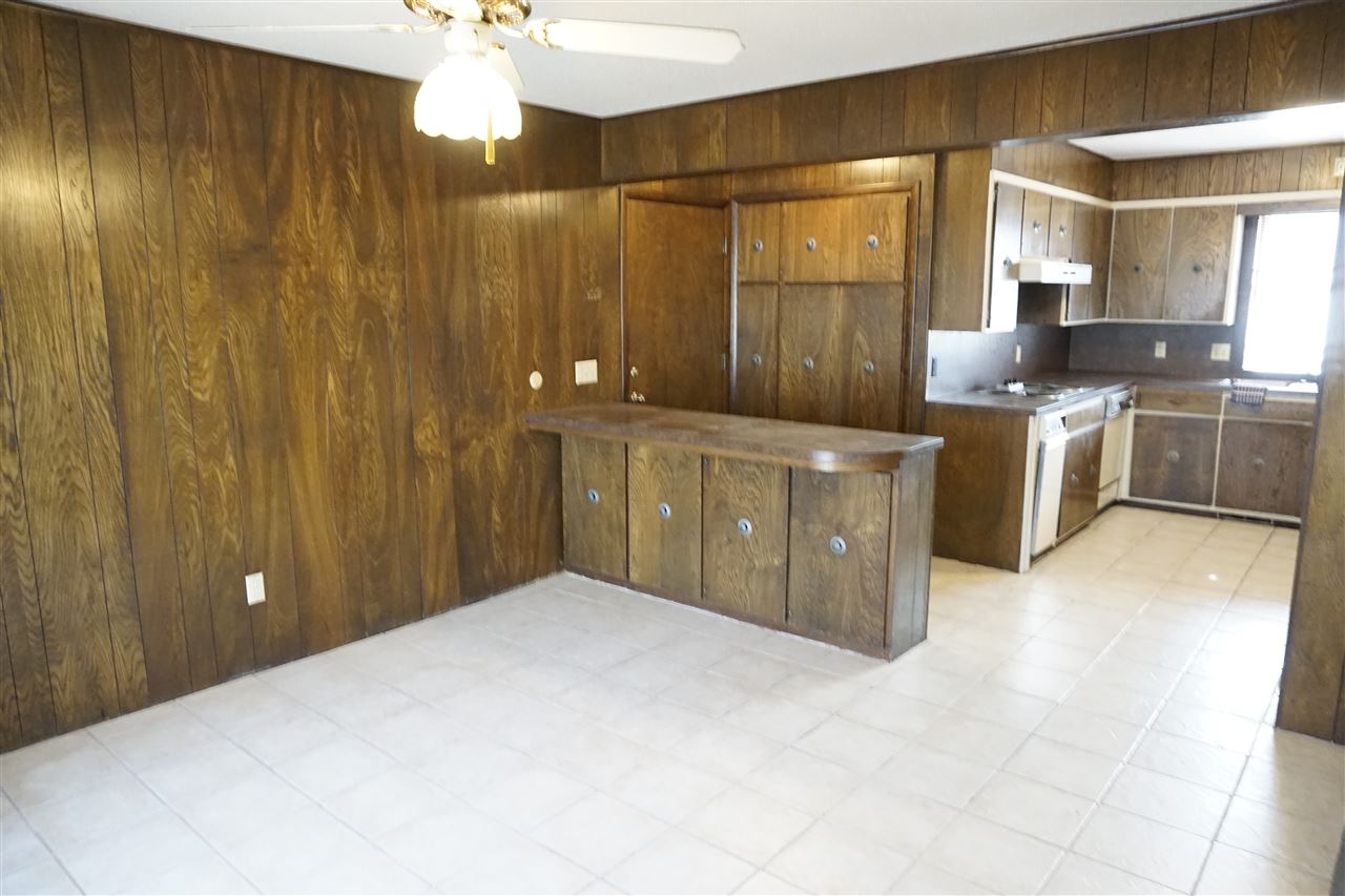 703 Wakefield Road Perry, OK 73077 - Photo 9 of 36 Gallery Image 9