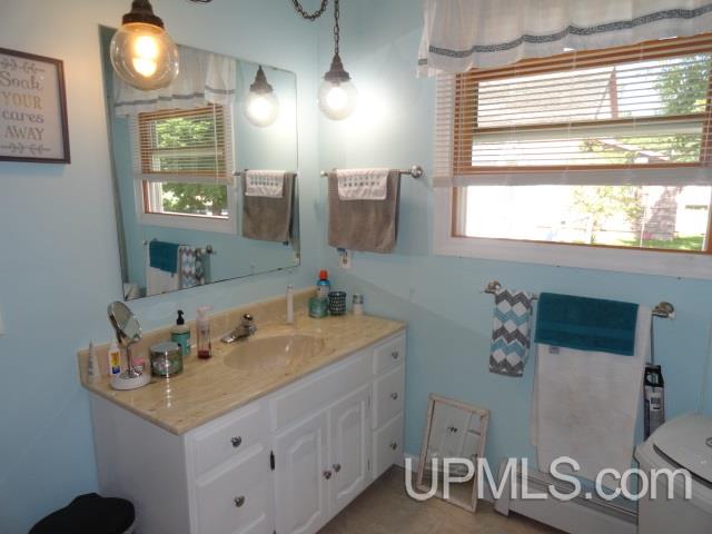 401 Maple Street Bergland, MI 49947 - Photo 17 of 30