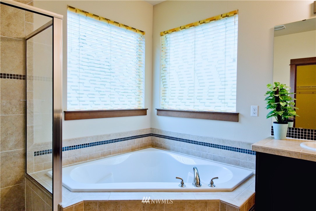 23031 19th Place West Bothell, WA 98021 - Photo 15 of 29