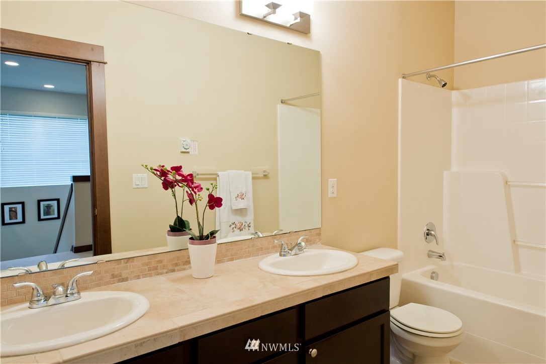 23031 19th Place West Bothell, WA 98021 - Photo 18 of 29