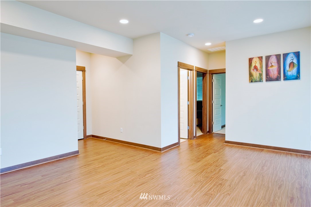 23031 19th Place West Bothell, WA 98021 - Photo 20 of 29