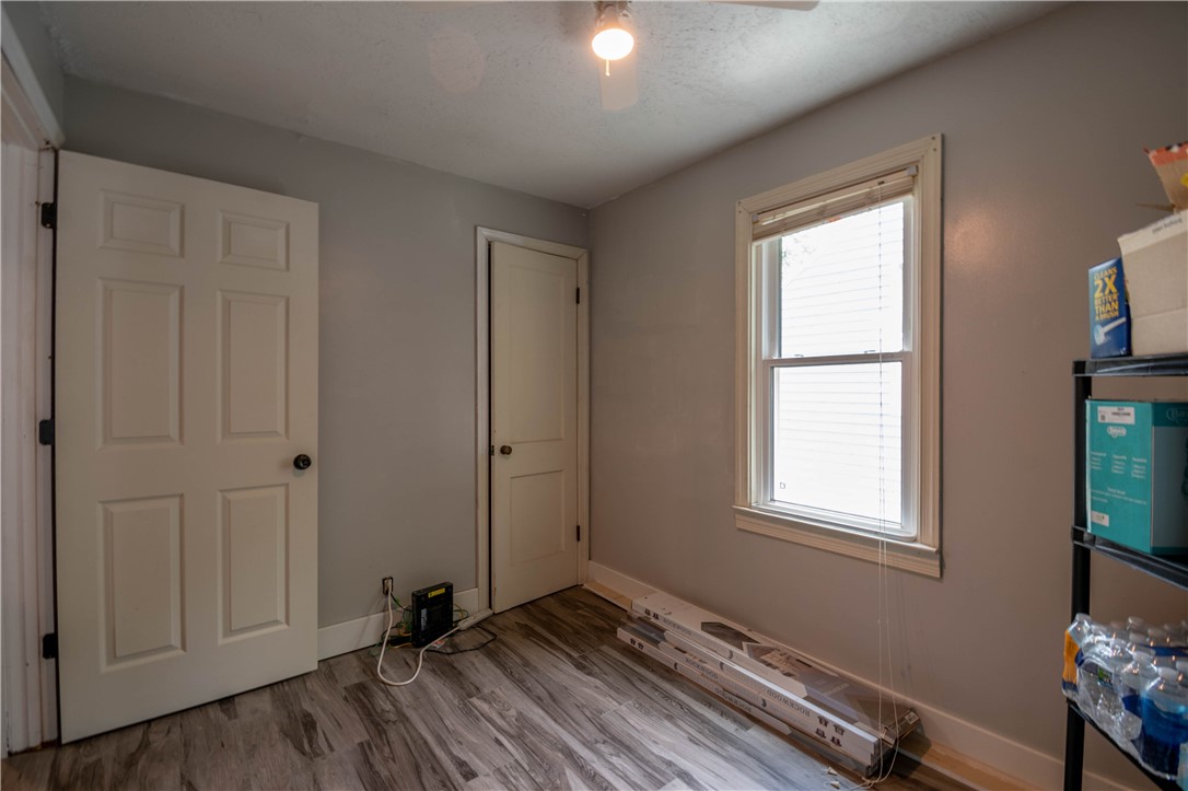 1915 Indiana Court Decatur, IL 62521 - Photo 11 of 20