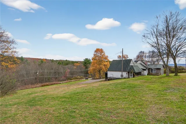 $210,000 | 409 Ridge Road, Veteran, NY 14845