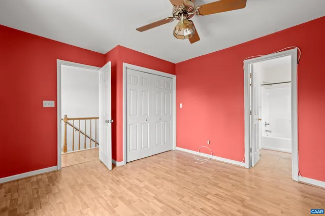 a view of a livingroom with a ceiling fan
