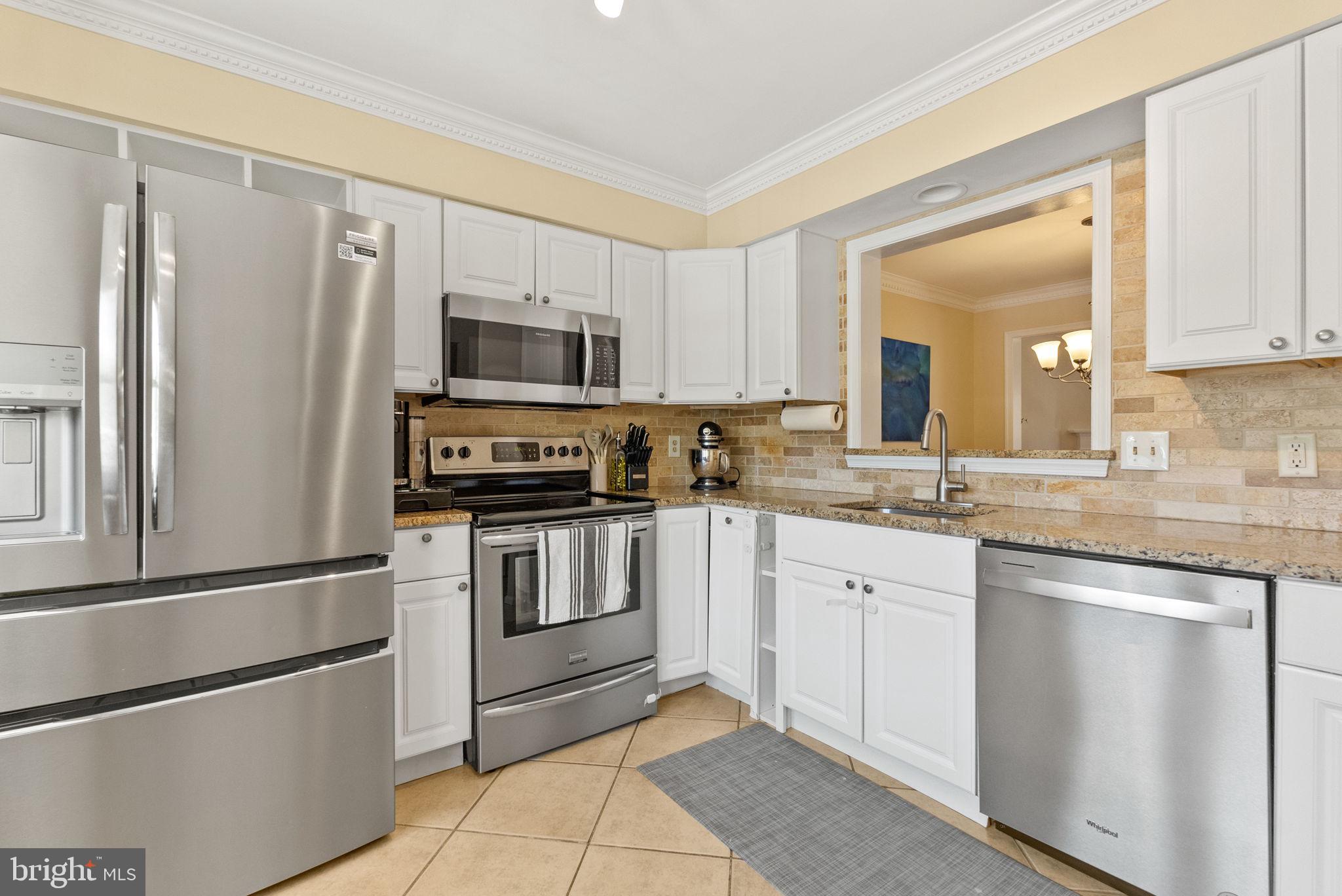 17 Hickory Hill Court Silver Spring, MD 20906 - Photo 12 of 32