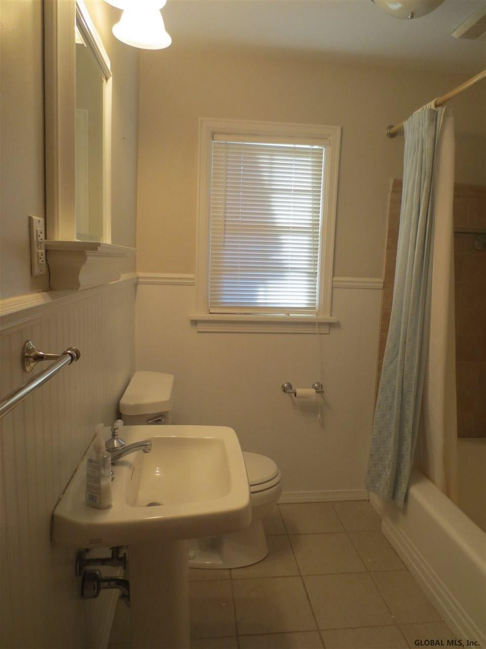 121 Winne Road Bethlehem, NY 12054 - Photo 16 of 25 Photo 16