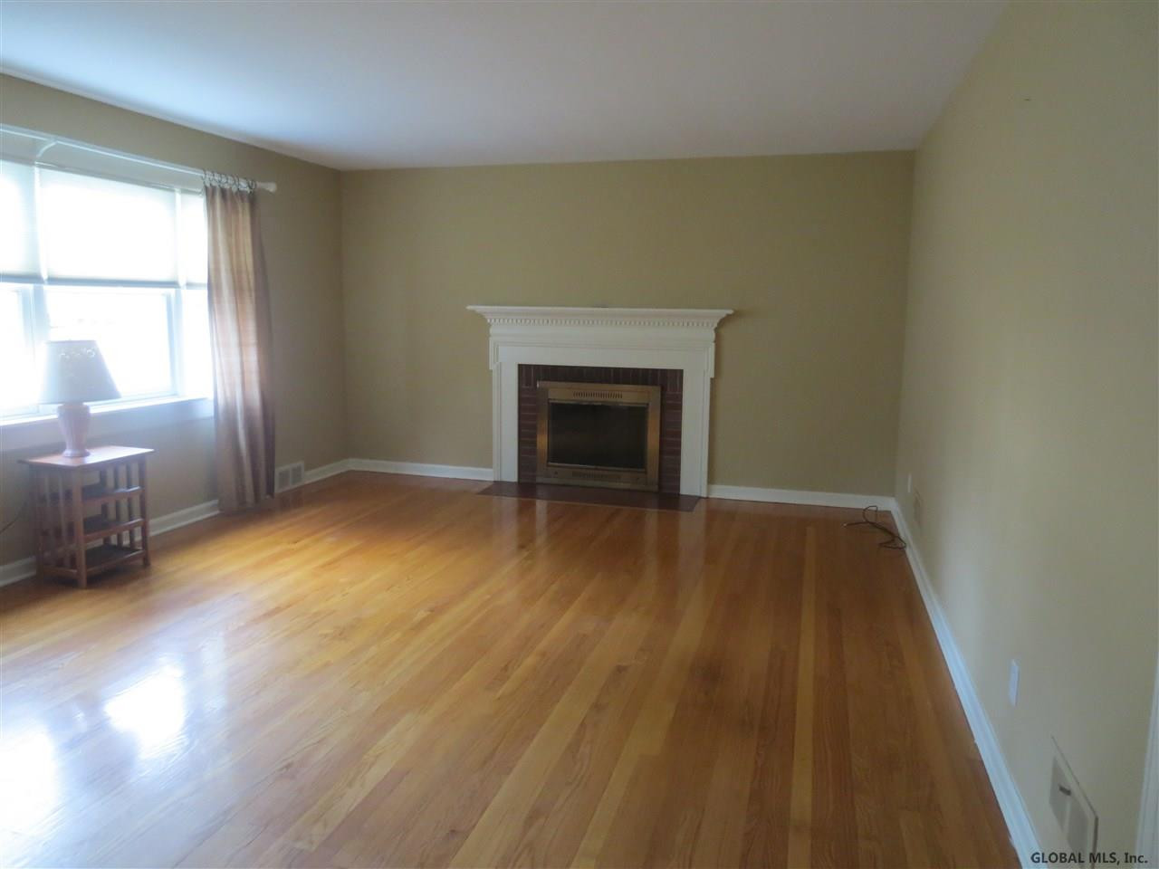 121 Winne Road Bethlehem, NY 12054 - Photo 6 of 25 Photo 6