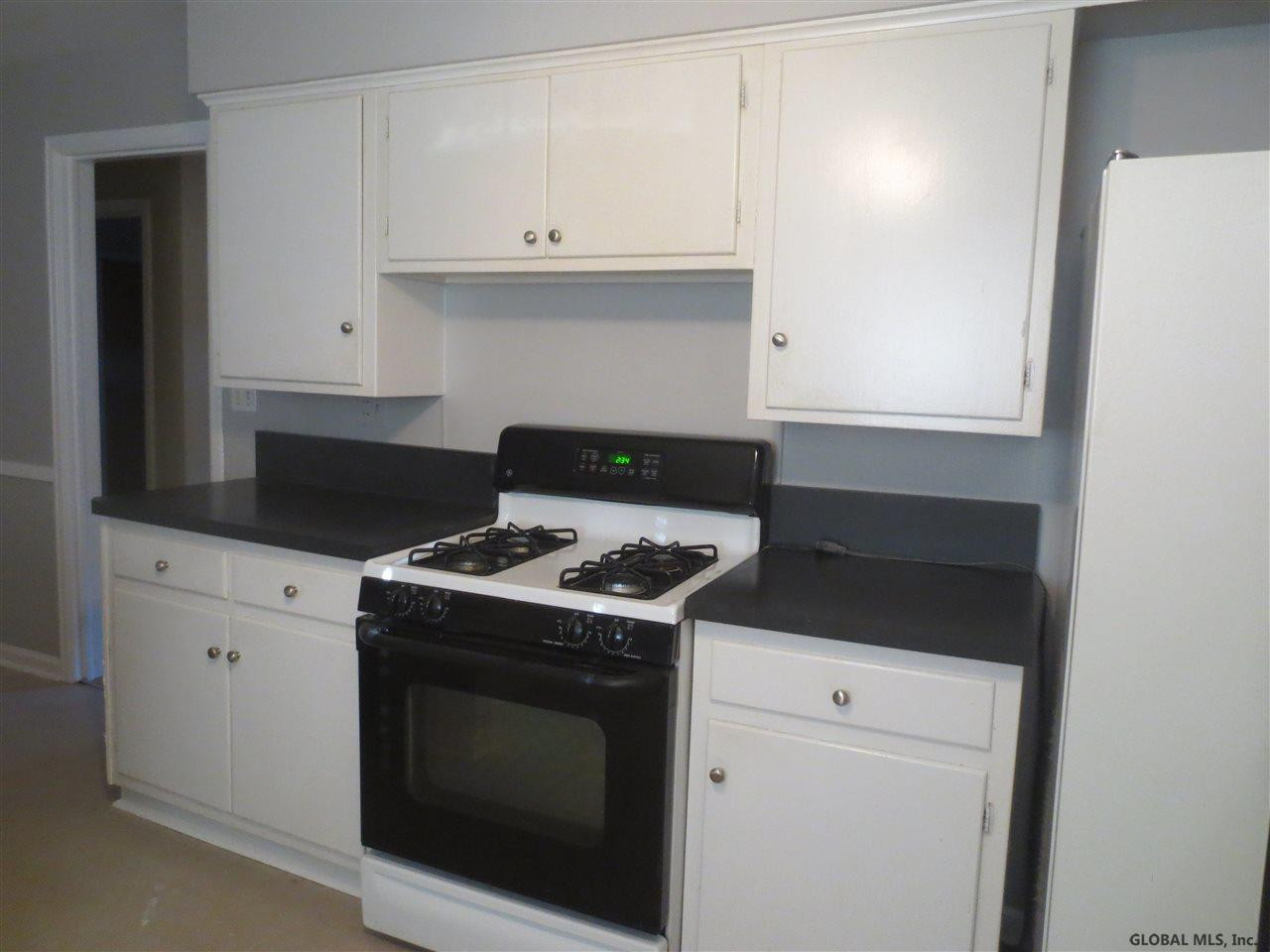 121 Winne Road Bethlehem, NY 12054 - Photo 10 of 25 Photo 10