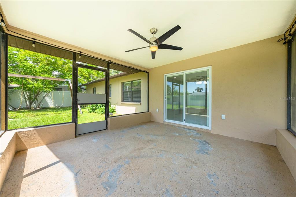5672 South Lockwood Ridge Road Sarasota, FL 34231 - Photo 37 of 63 Gallery Image 37