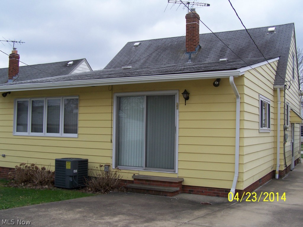 13013 Orme Road Cleveland, OH 44125 - Photo 3 of 22 Gallery Image 3