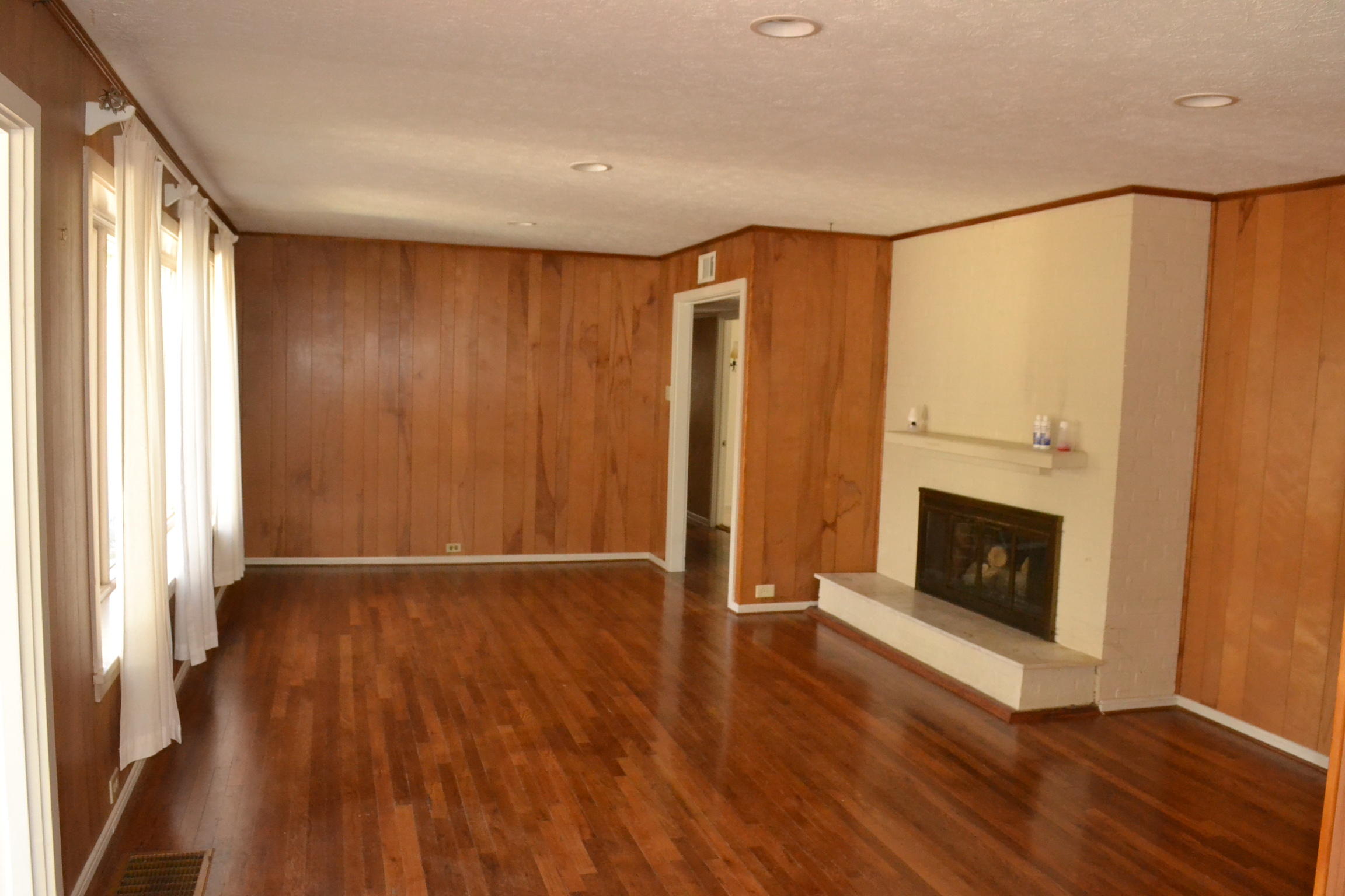 114 Outer Drive Oak Ridge, TN 37830 - Photo 5 of 31 DSC_0952