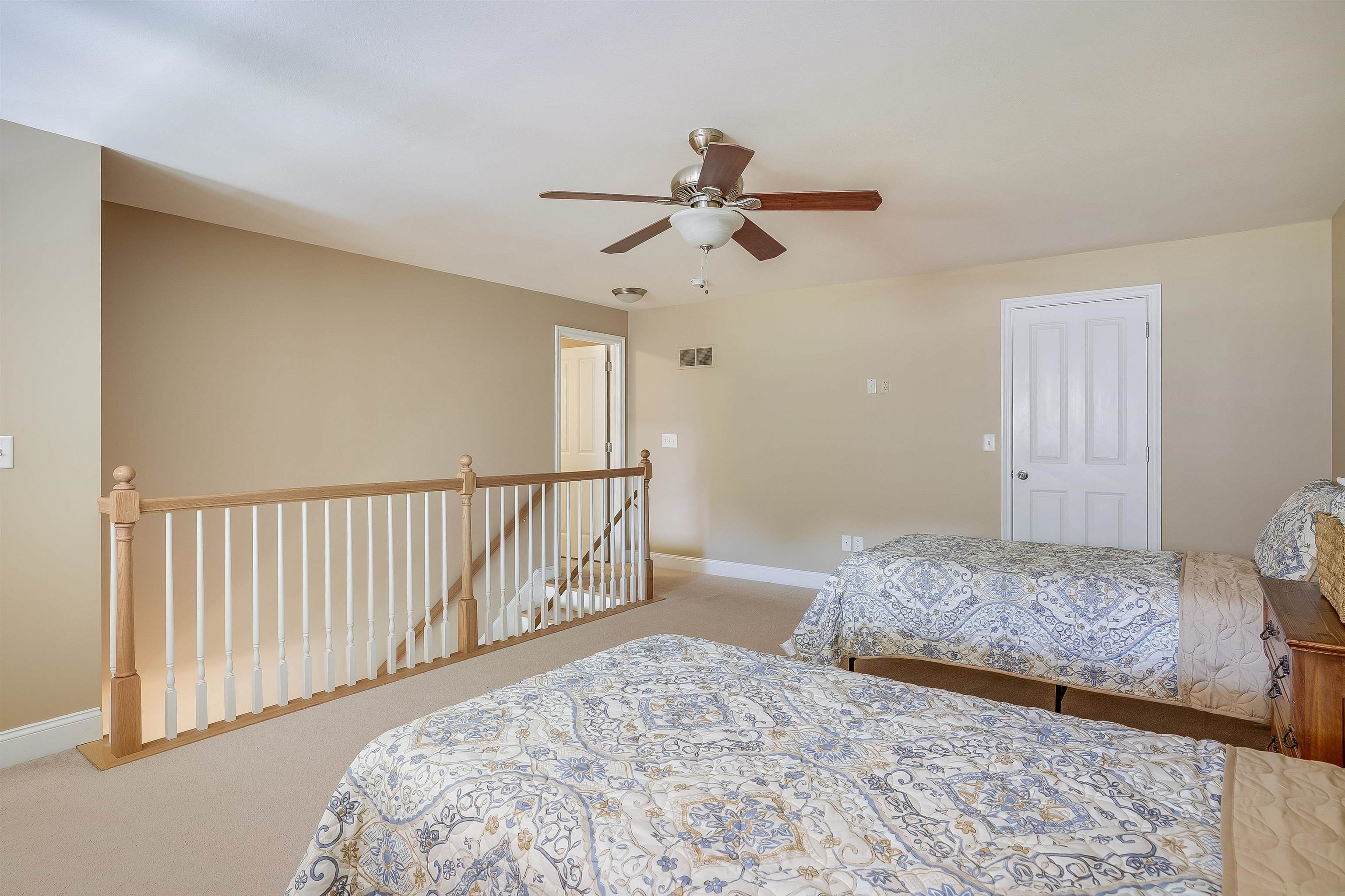 22 Settlers Way Pelham, NH 03076 - Photo 11 of 35