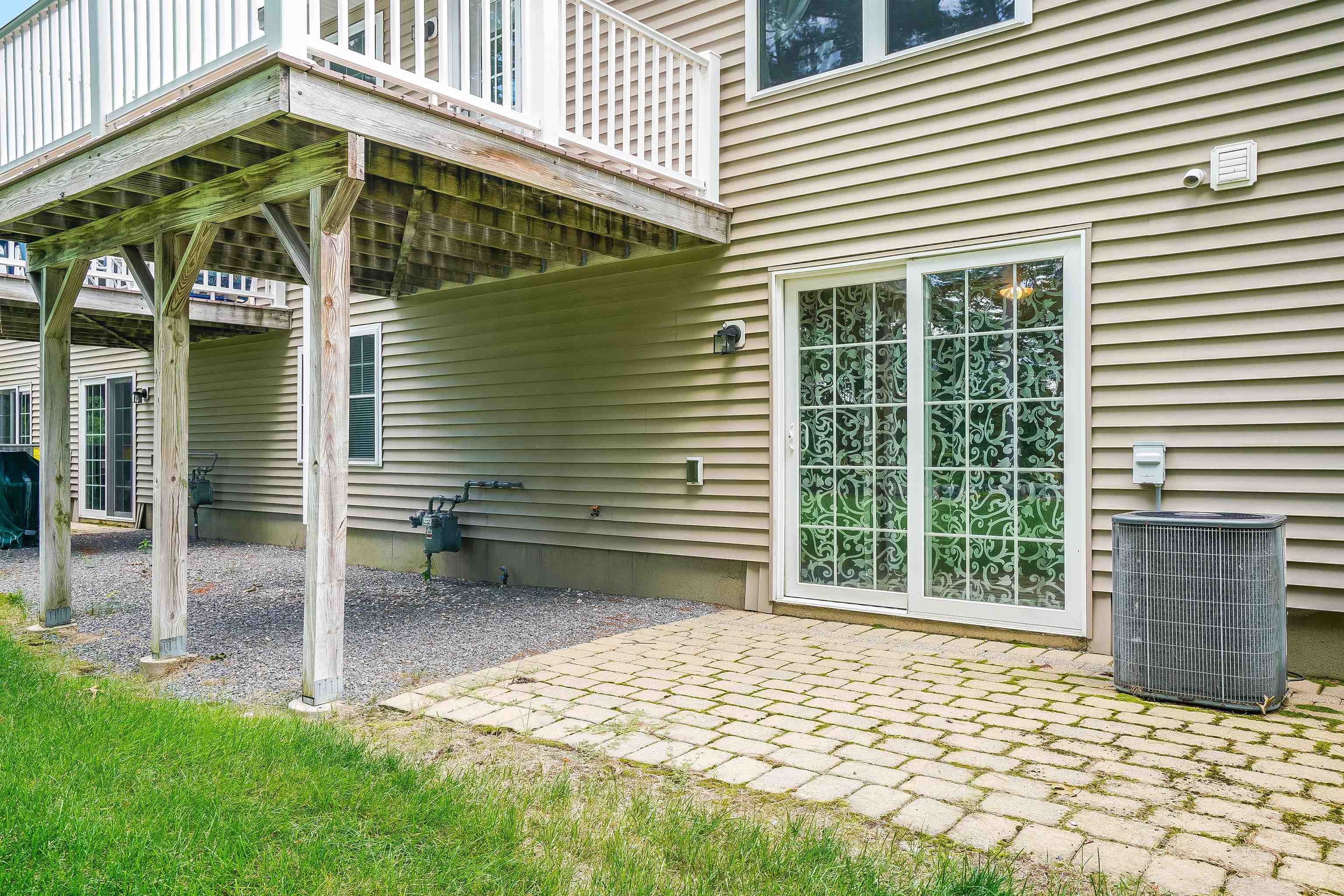 22 Settlers Way Pelham, NH 03076 - Photo 20 of 35