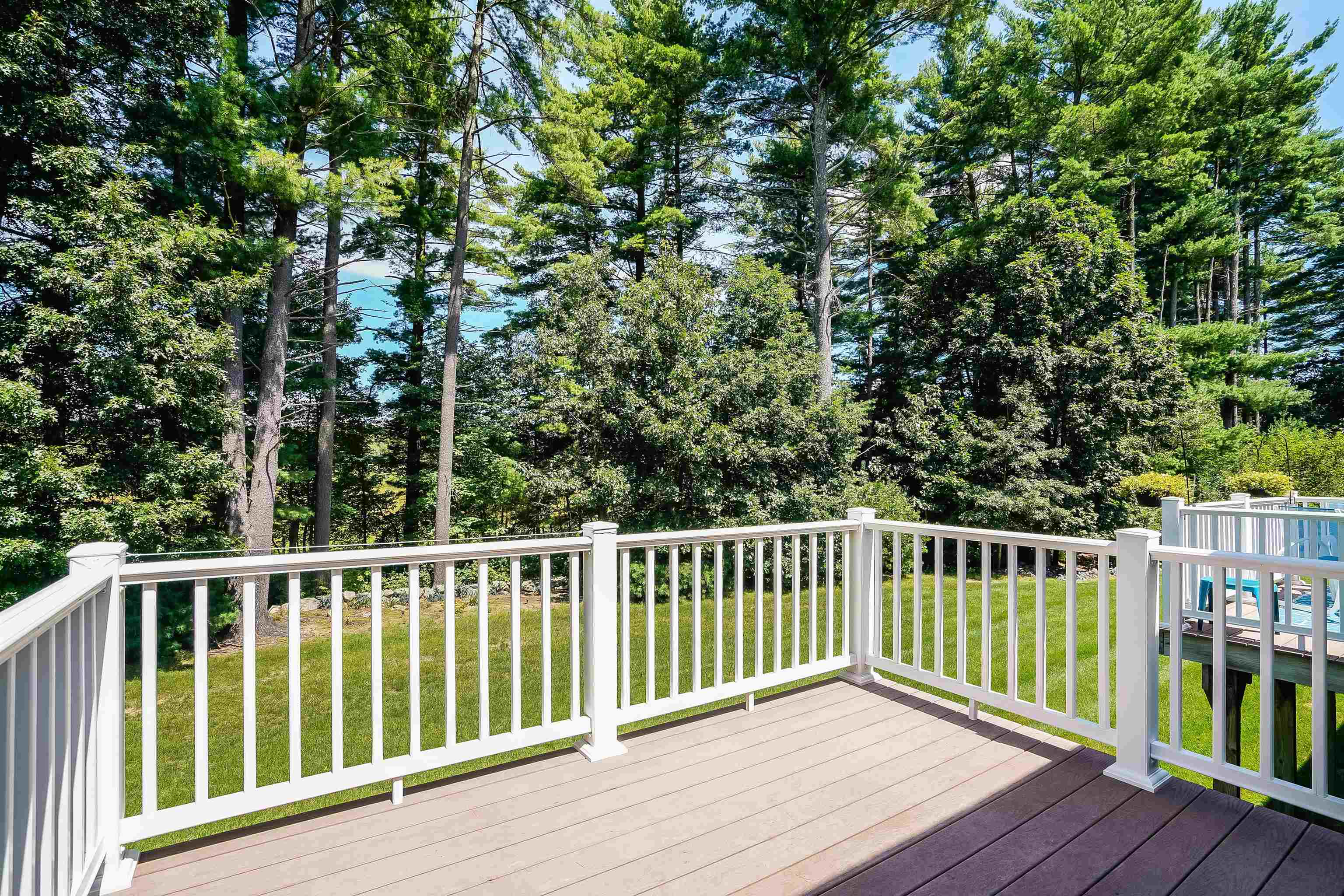 22 Settlers Way Pelham, NH 03076 - Photo 21 of 35
