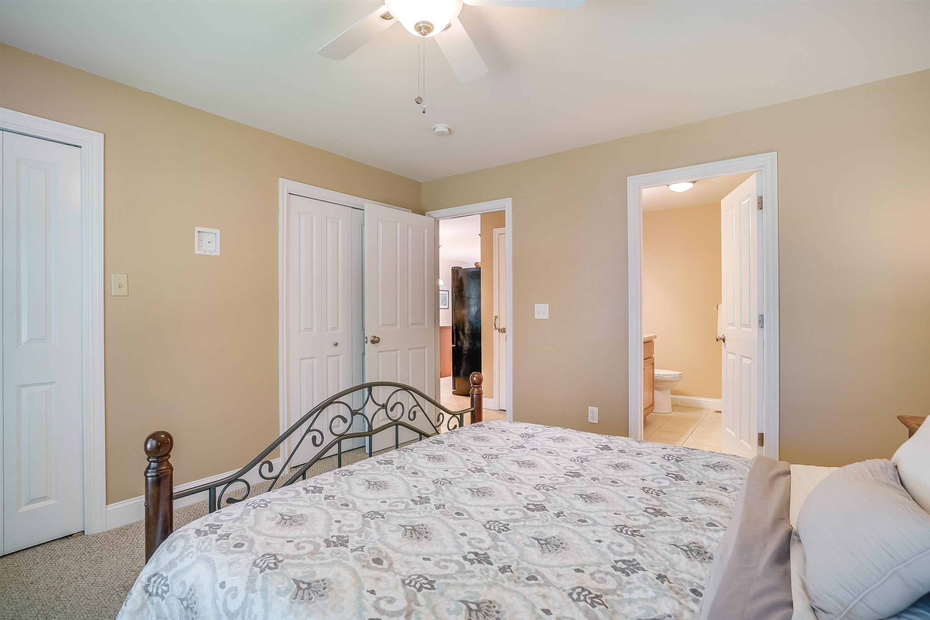 22 Settlers Way Pelham, NH 03076 - Photo 8 of 35
