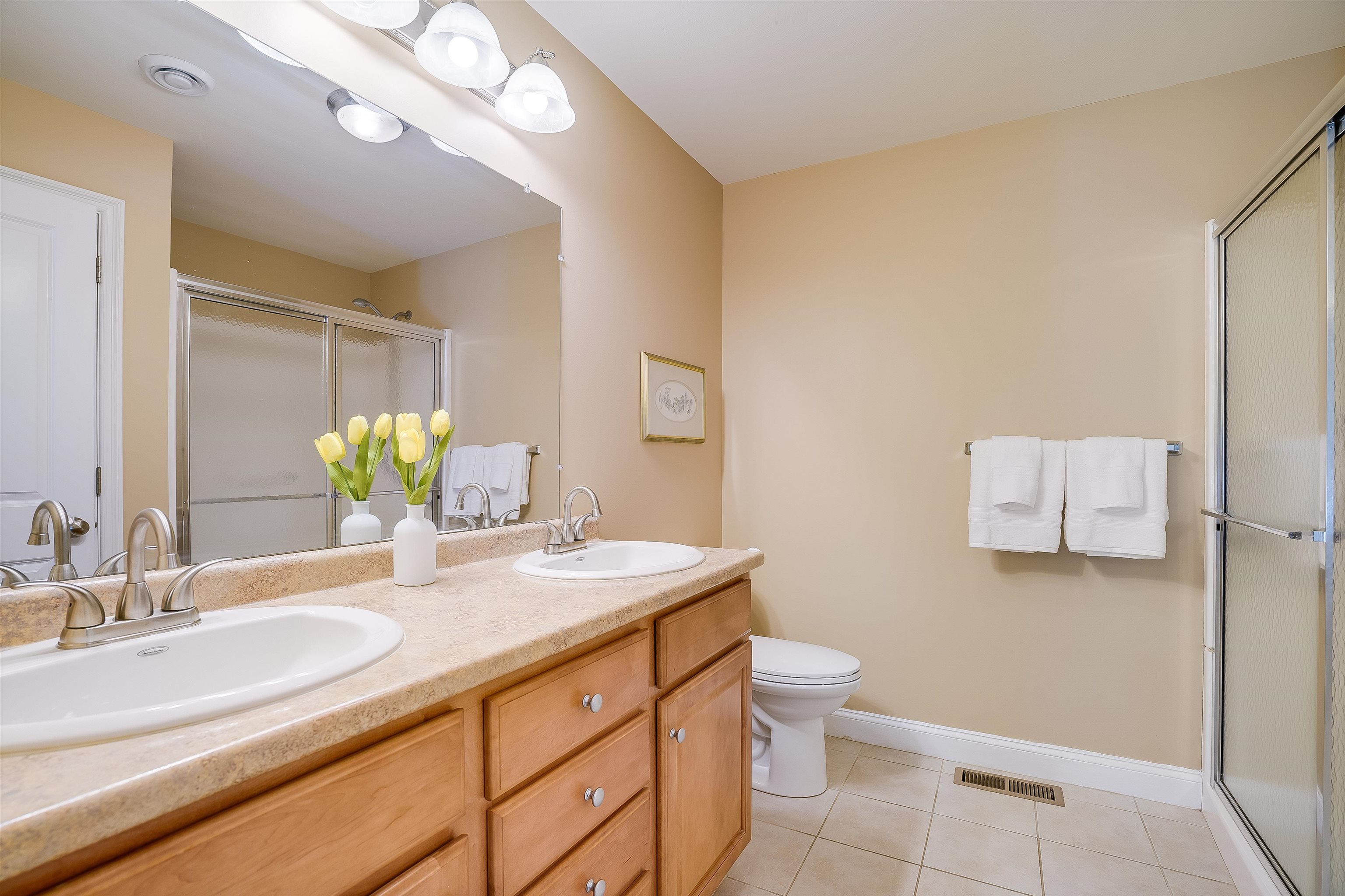22 Settlers Way Pelham, NH 03076 - Photo 10 of 35