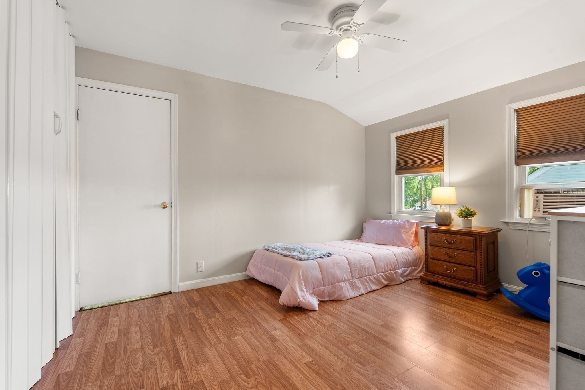 18 Kiely Road Dedham, MA 02026 - Photo 25 of 33 Gallery Image 25