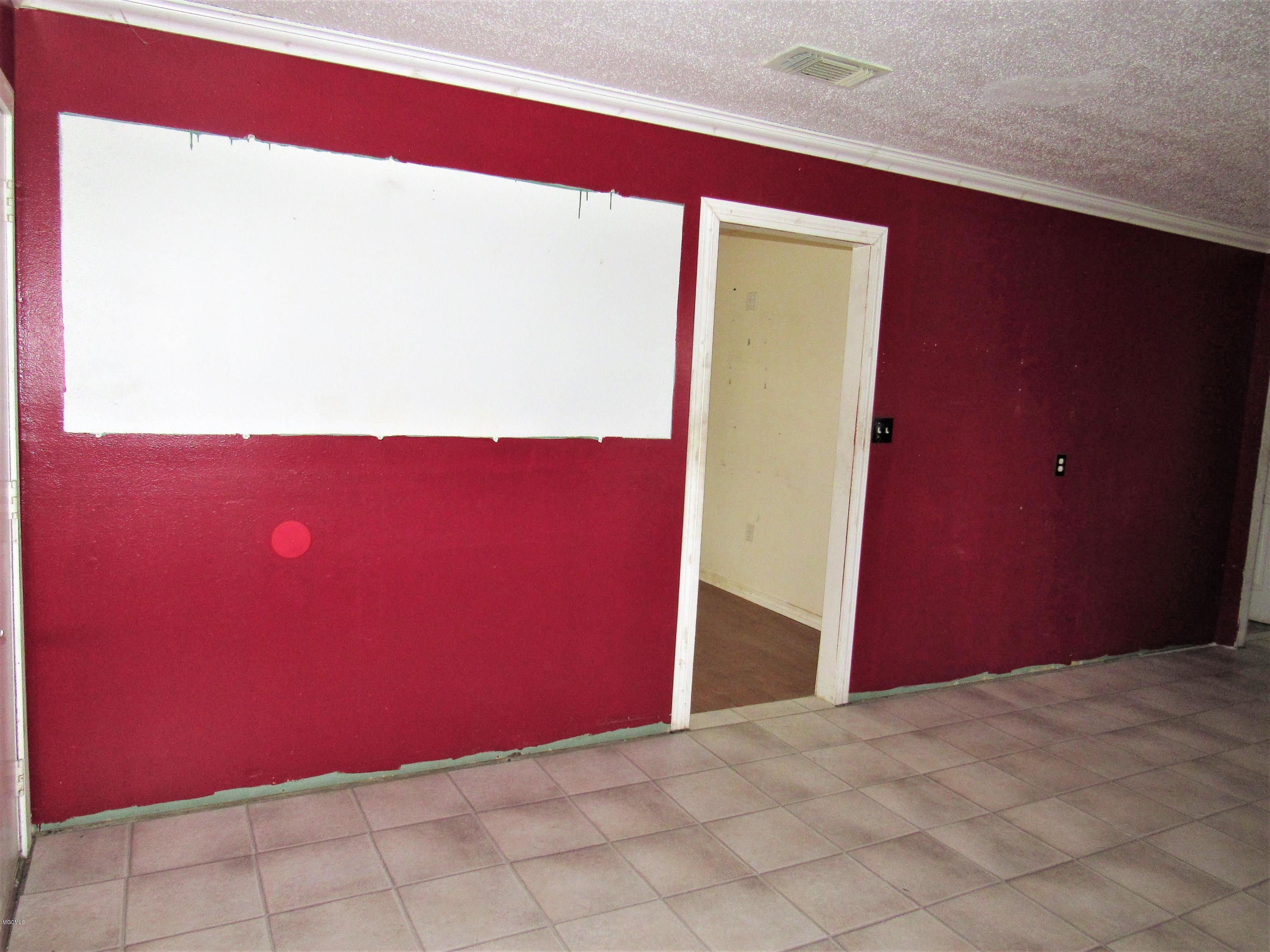22716 Blackwell Farm Road Saucier, MS 39574 - Photo 5 of 21 DINING ROOM VIEW 2